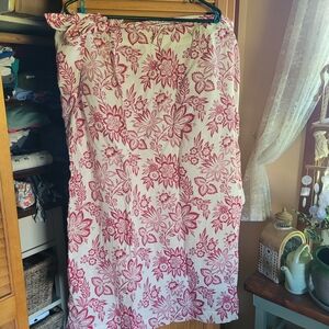 NWOT Tommy Hilfiger Red and White Floral True Wrap Skirt